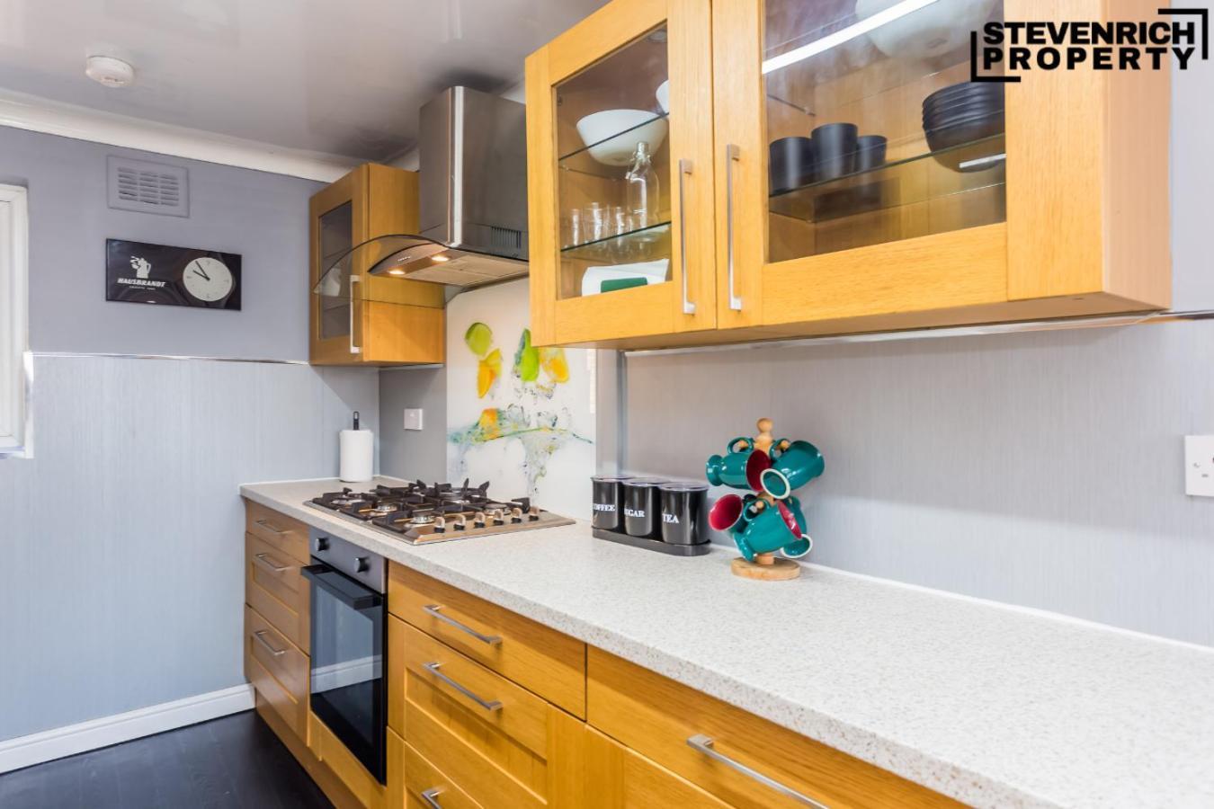 Holiday home Spacious 2 Bedroom House Long Term Newcastle upon Tyne