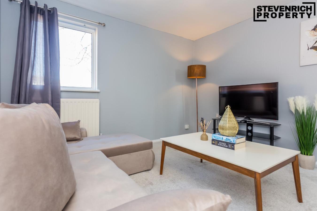 Holiday home Spacious 2 Bedroom House Long Term